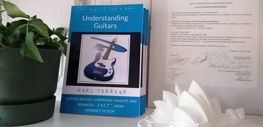 paperback 'Understanding Guitars' (EN)